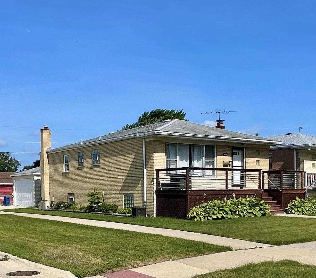 7752 Narragansett Ave., Burbank, IL 60459