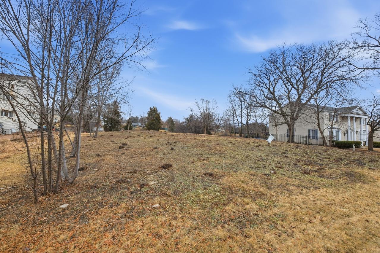 2149 Post Rd., Northbrook, IL 60062