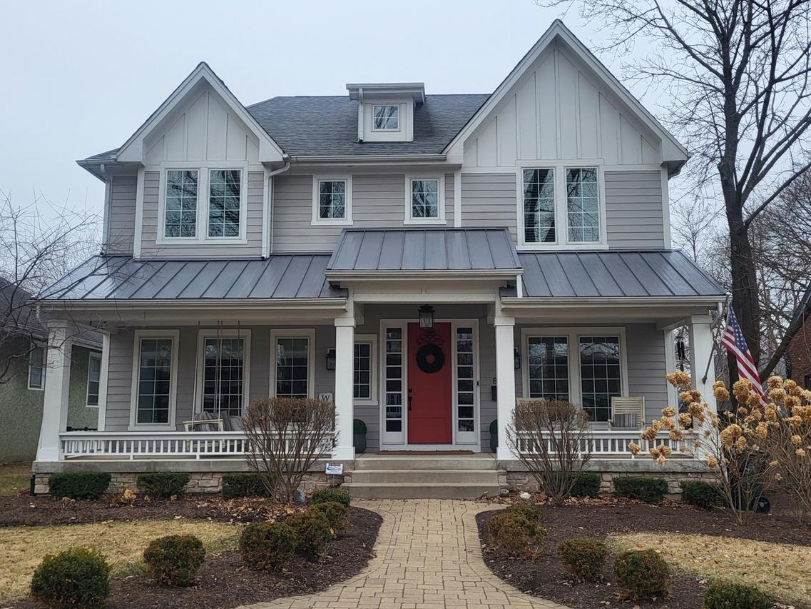 809 N Brainard St., Naperville, IL 60563