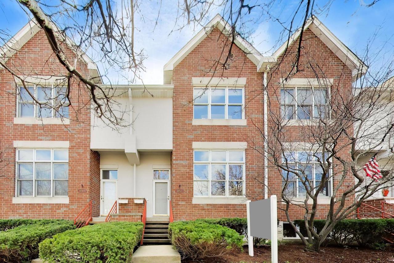 1853 Prairie St., Glenview, IL 60025