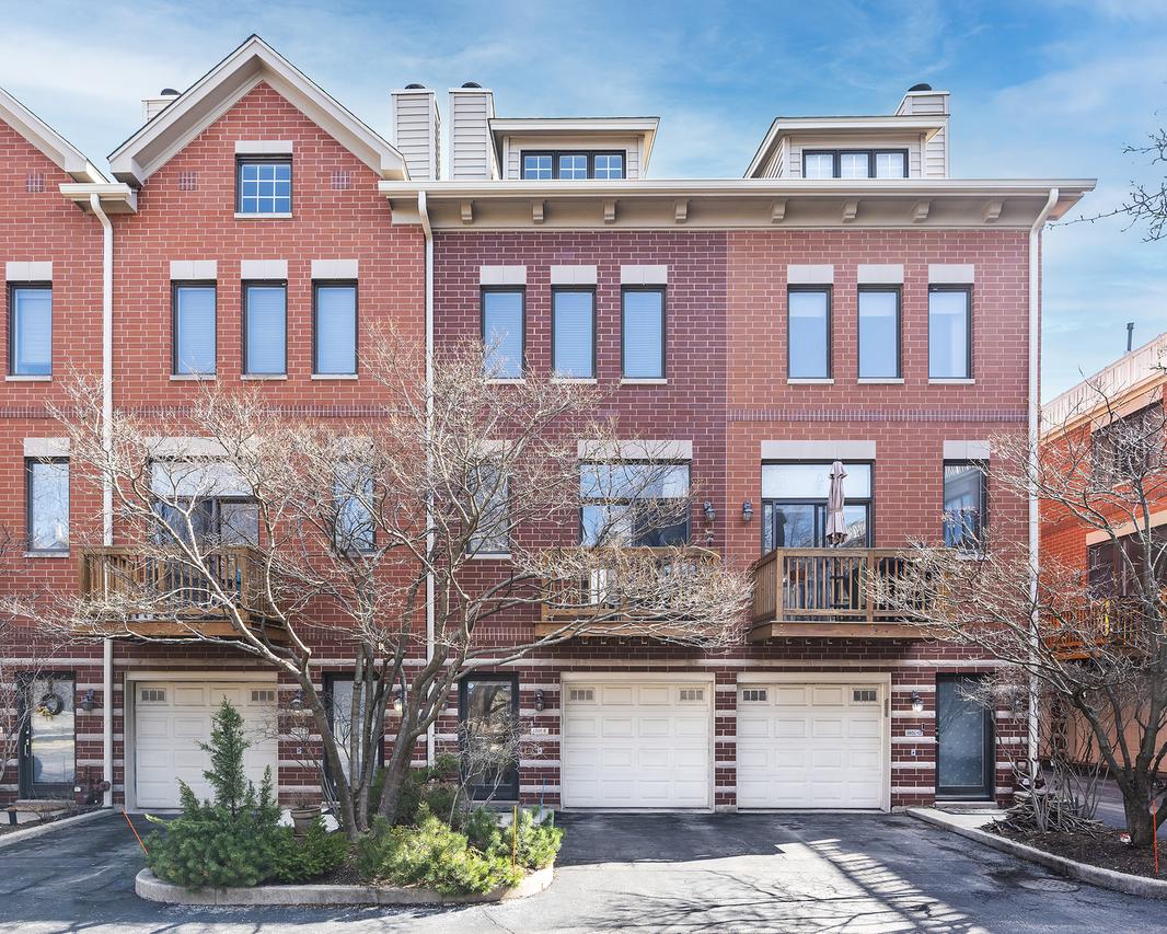 1801 W Winnemac Ave. #F, Chicago, IL 60640