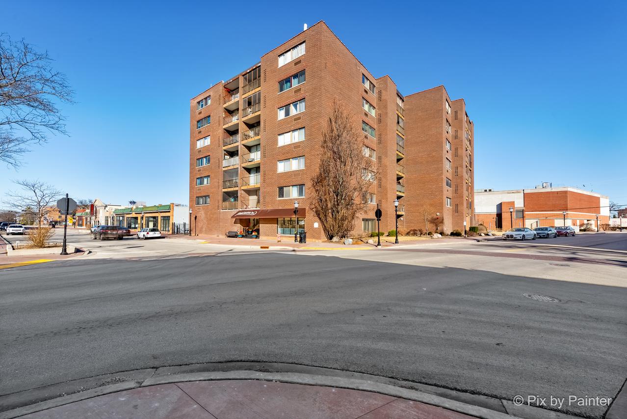 11 W Green St. #704, Bensenville, IL 60106