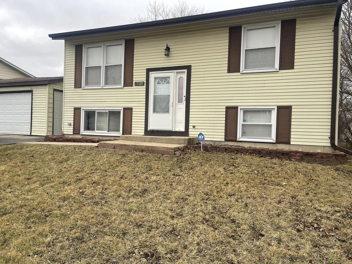 17720 Central Park Ave., Country Club Hills, IL 60478