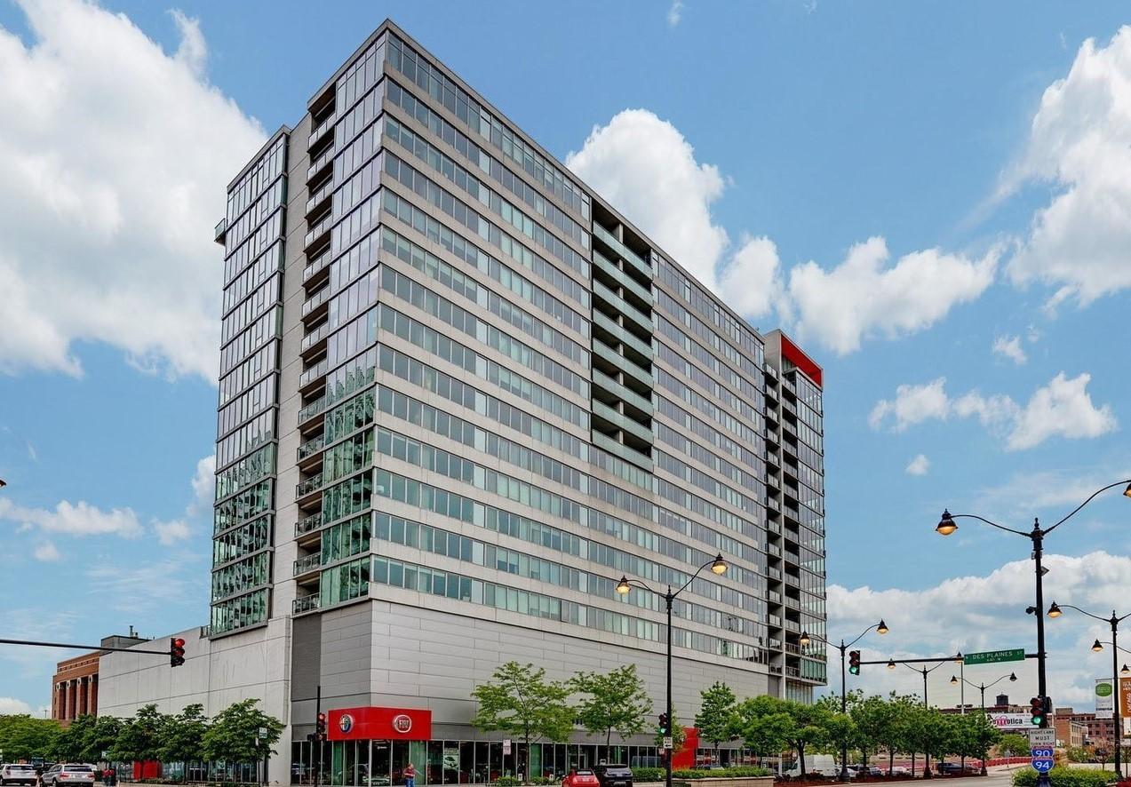 659 W Randolph St. #1217, Chicago, IL 60661