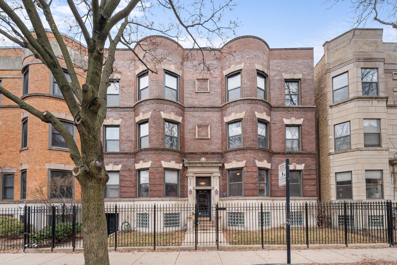 4348 N Kenmore Ave. #1N, Chicago, IL 60613