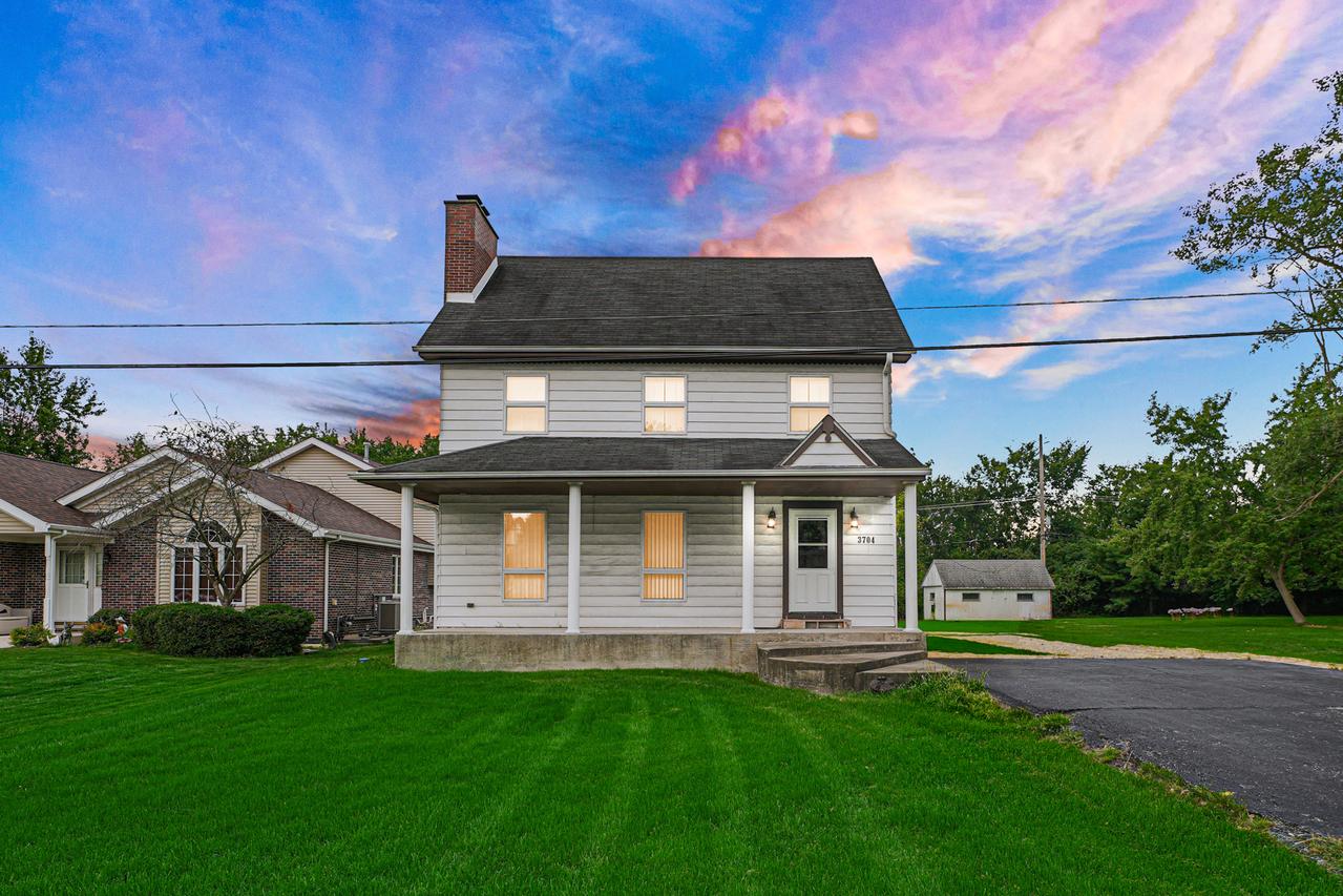 3704 S State St., Crete, IL 60417