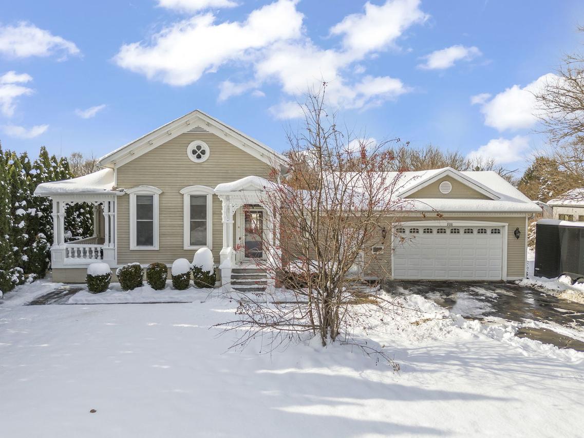 800 Ingalton Ave., West Chicago, IL 60185