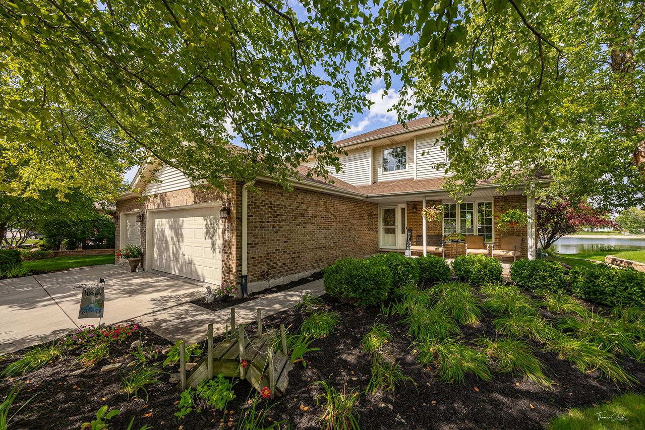 805 Edgewater Dr., Minooka, IL 60447