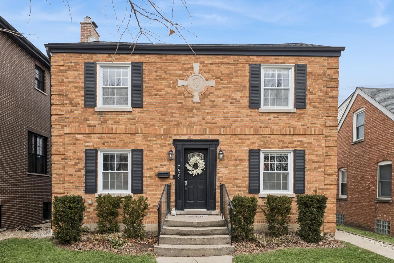 7628 W Balmoral Ave., Chicago, IL 60656
