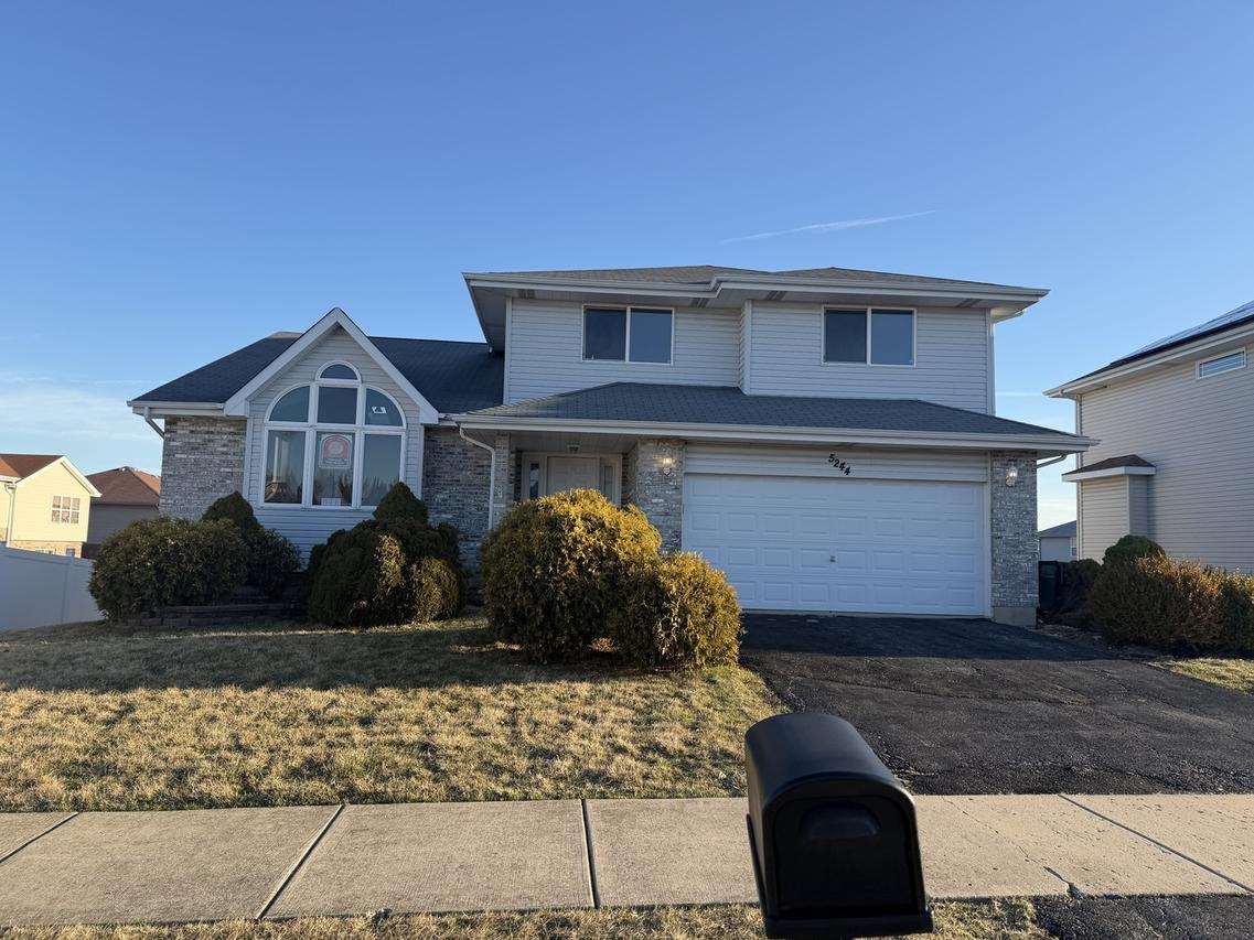 5244 Bentgrass Ave., Richton Park, IL 60471