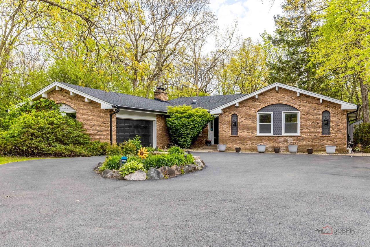 21 Half Day Rd., Lincolnshire, IL 60069