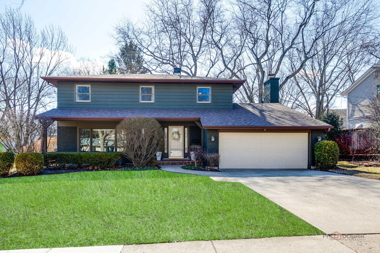 613 E Golf Rd., Libertyville, IL 60048