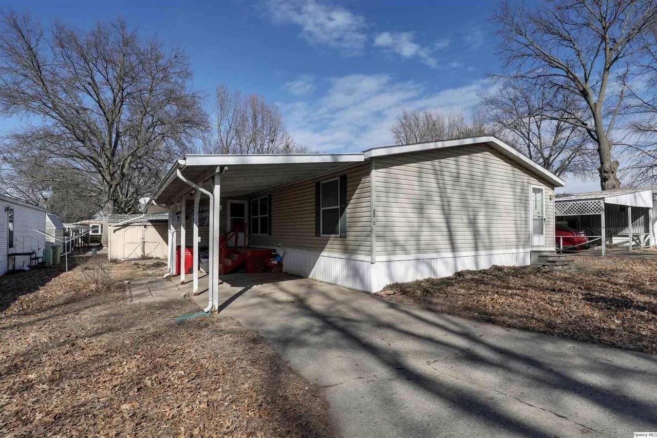 2205 Rainbow Ln., Quincy, IL 62305