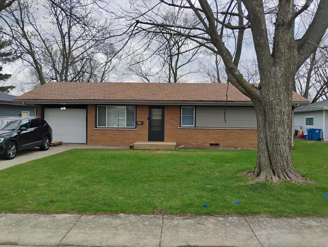 1856 E Notre Dame St., Kankakee, IL 60901