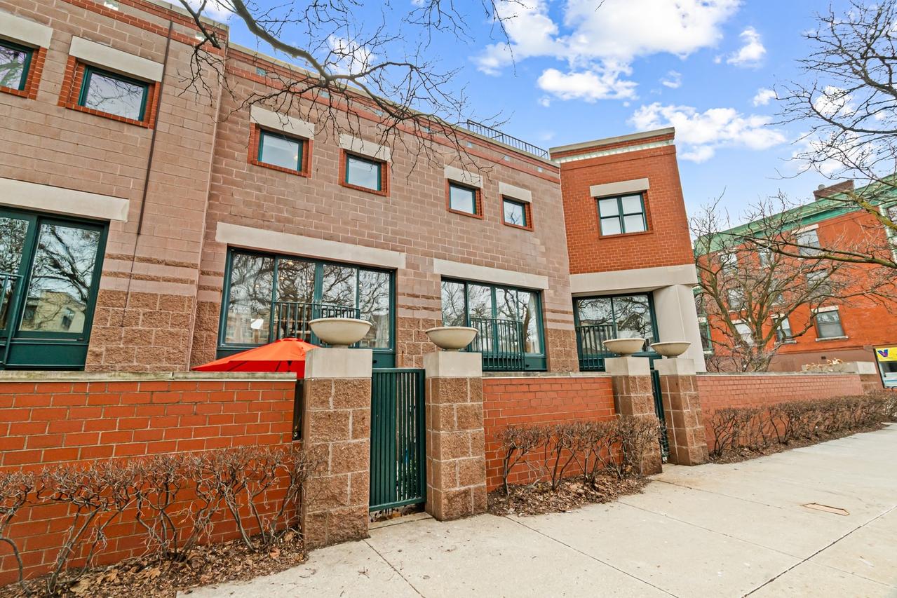 641 W Willow St. #145, Chicago, IL 60614