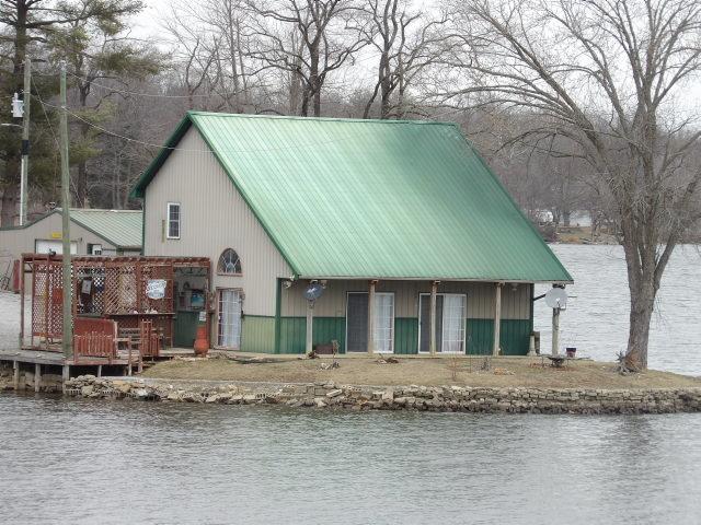 180 Morris Rd., Galatia, IL 62935