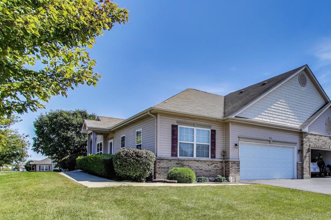 900 Yorktown St., Mchenry, IL 60050