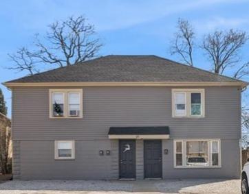 43 Clay Ave., Highwood, IL 60040