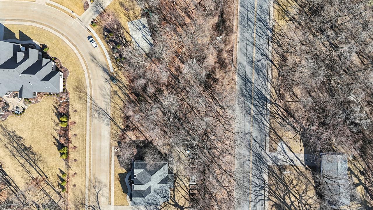 7 Chippiannock Tr., Rock Island, IL 61201