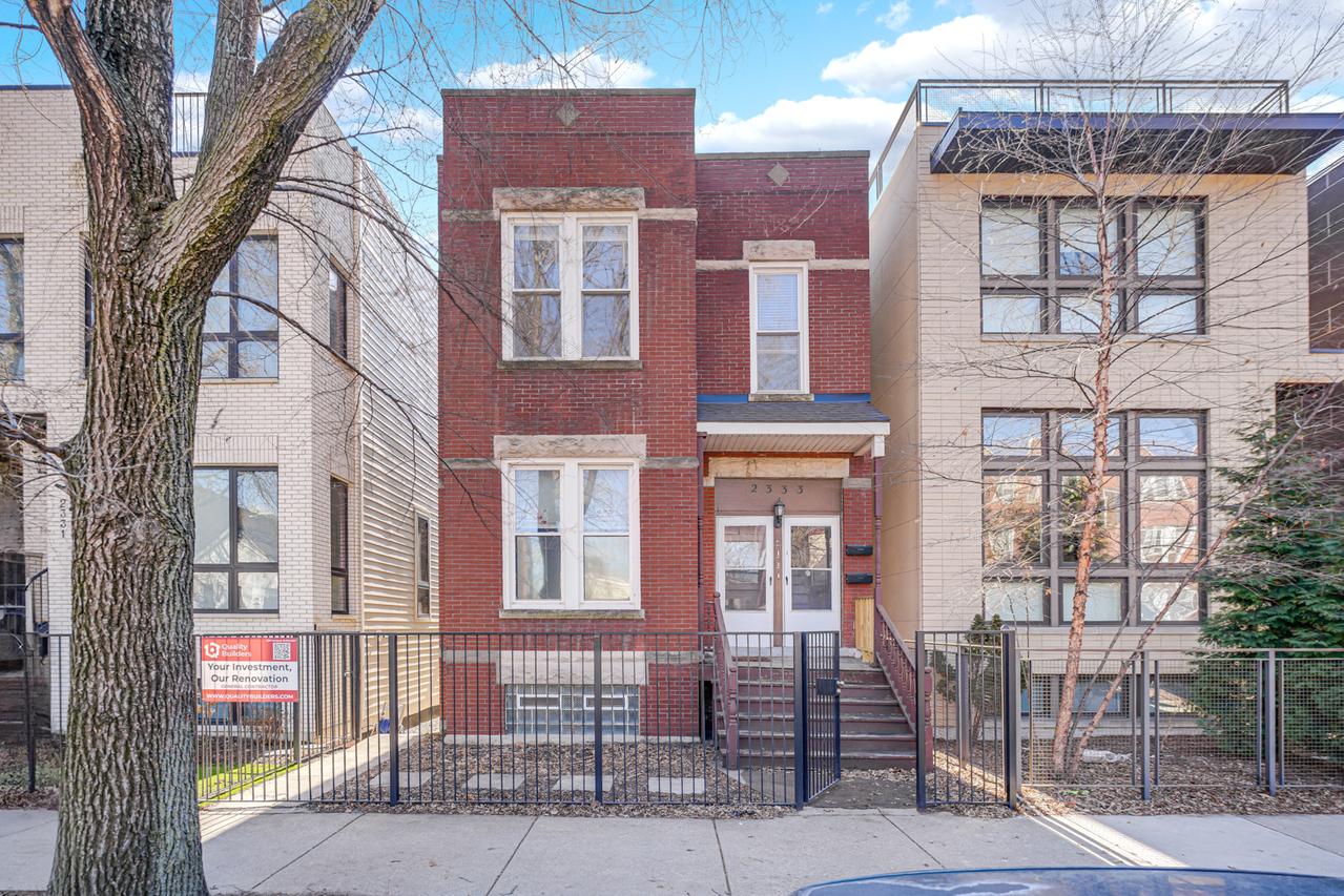 2333 W Montana St., Chicago, IL 60647
