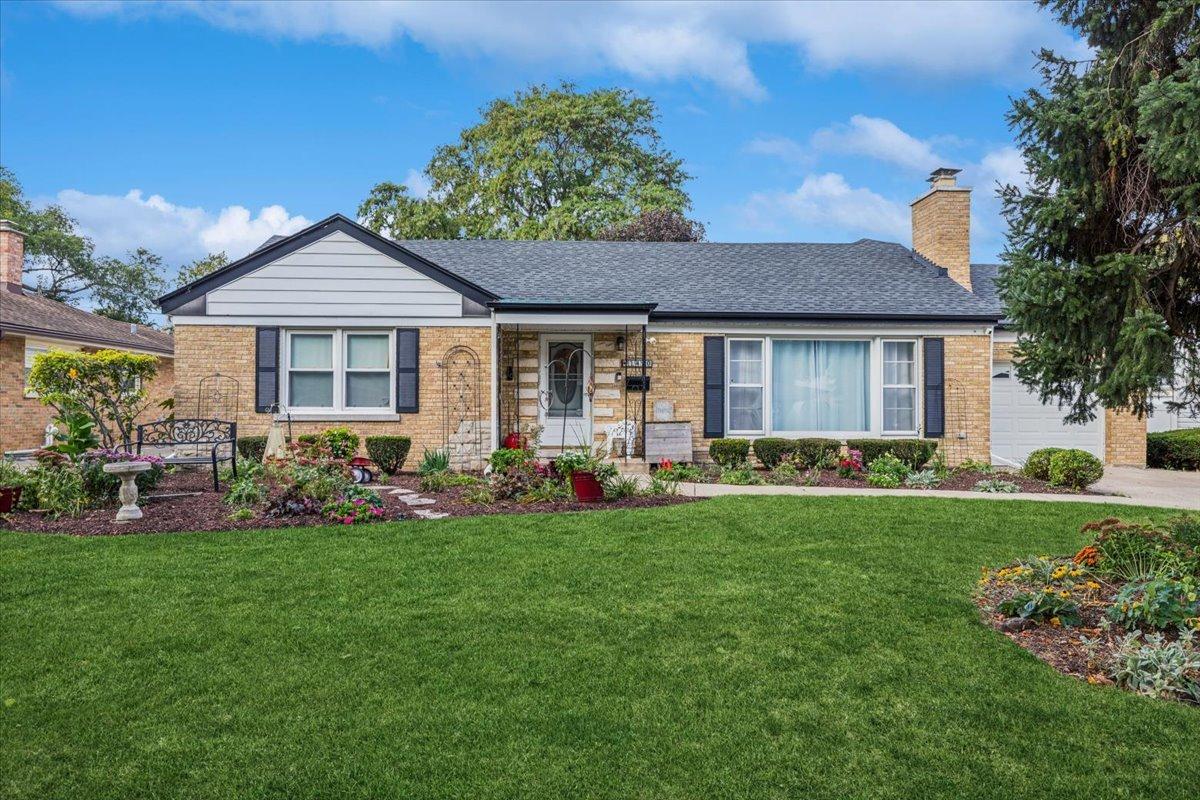 1430 Hoffman Ave., Park Ridge, IL 60068
