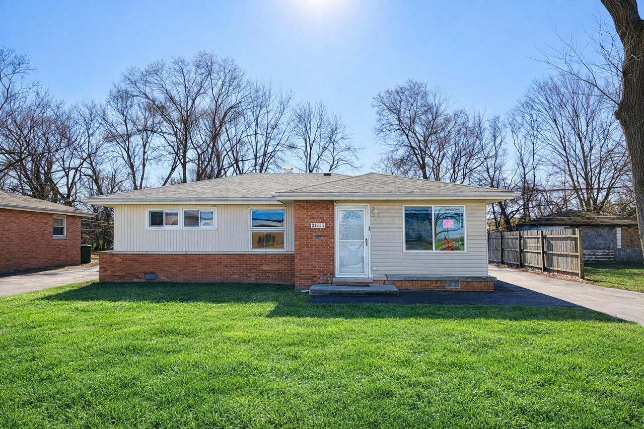 2837 Oxford Dr., Markham, IL 60428