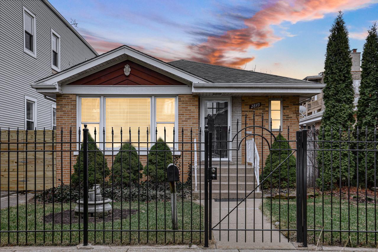 2849 W Fletcher St., Chicago, IL 60618
