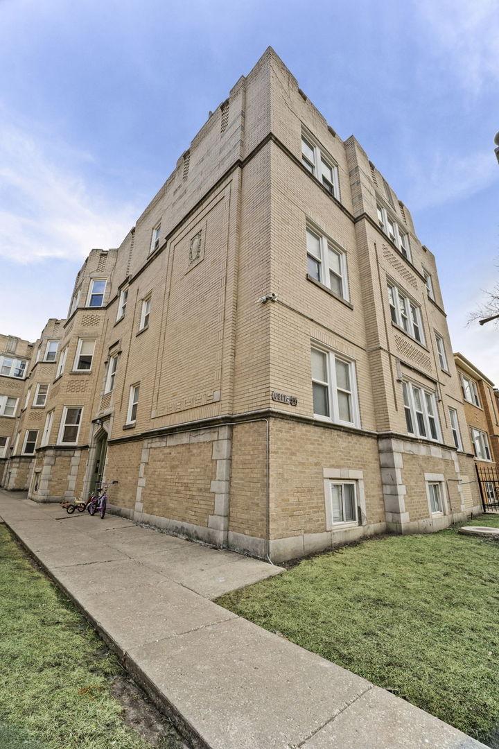 6319 N Sacramento Ave. #3E, Chicago, IL 60659