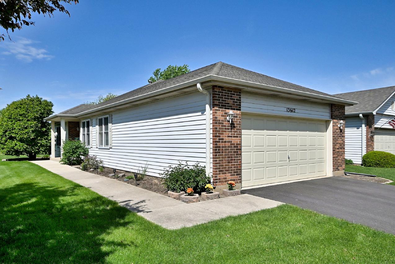 13612 S Magnolia Dr., Plainfield, IL 60544