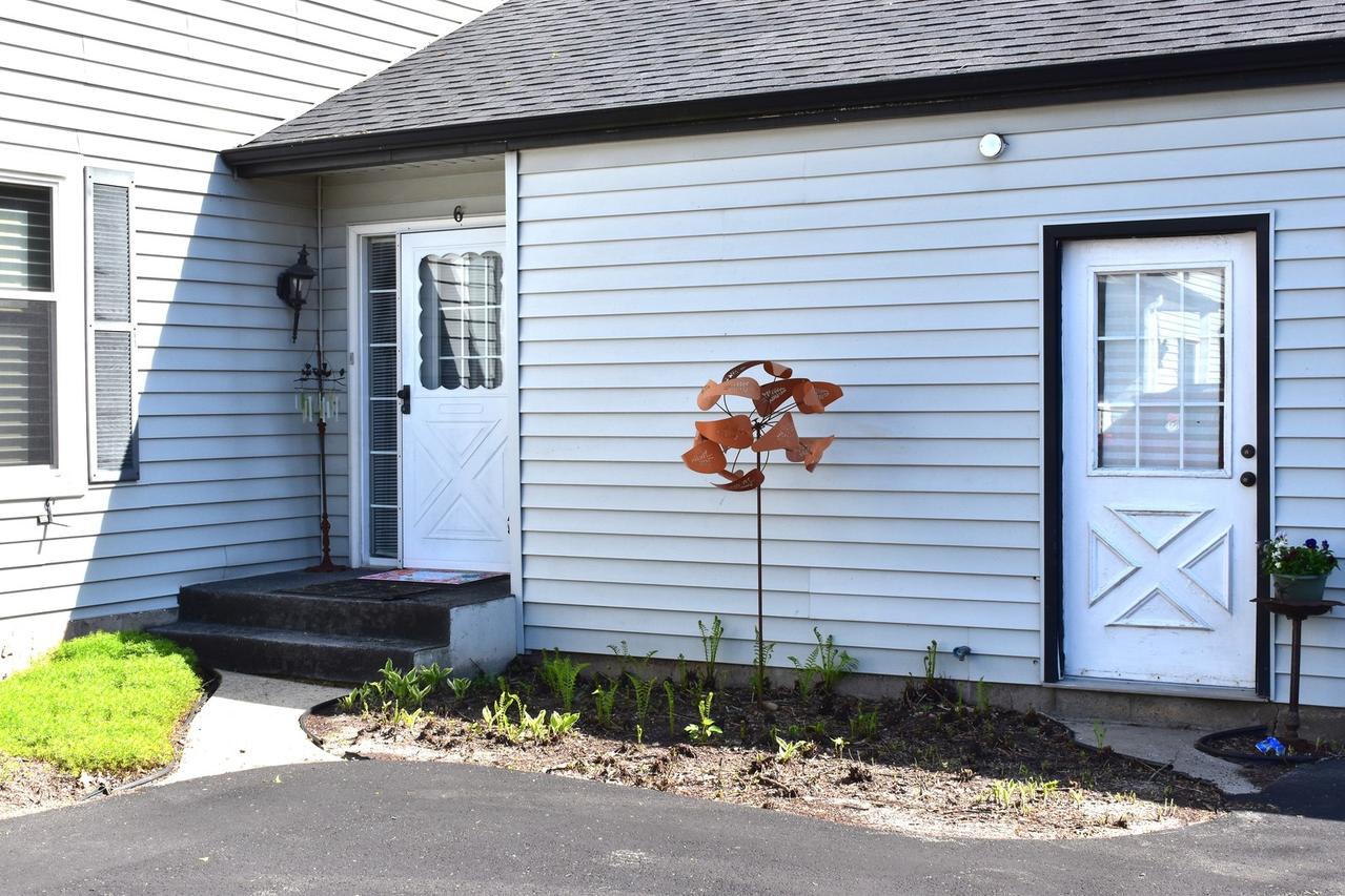 4621 High Point Dr. #6, Rockford, IL 61114