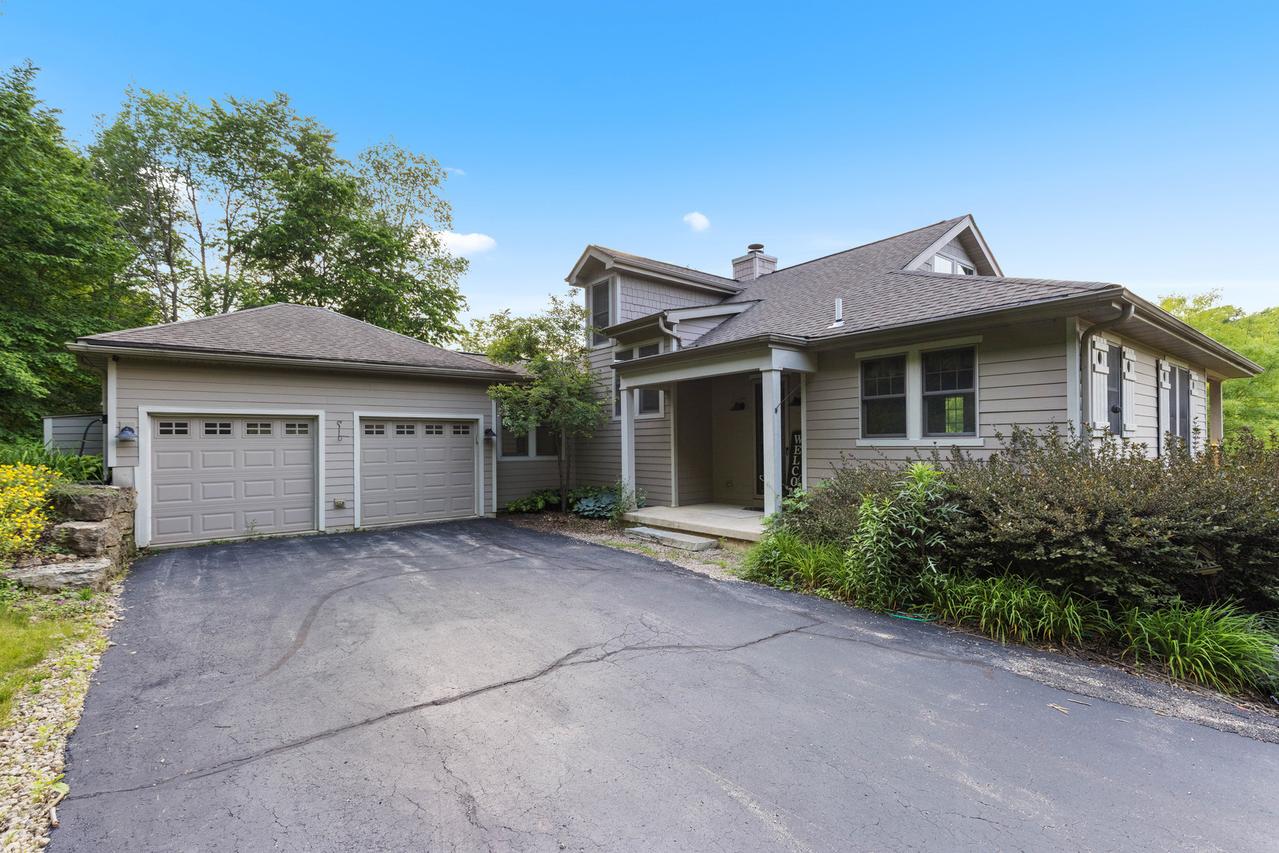 33 Sugarcreek Tr., Galena, IL 61036