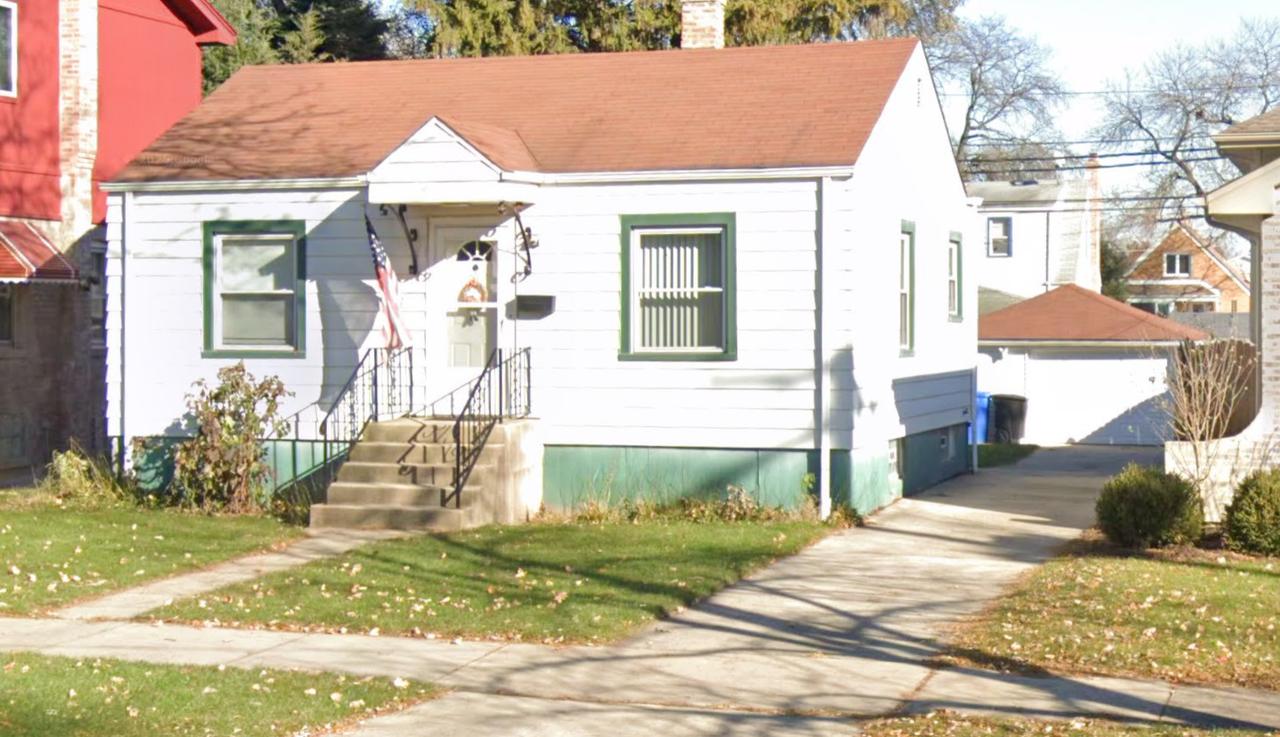 10455 S Spaulding Ave., Chicago, IL 60655