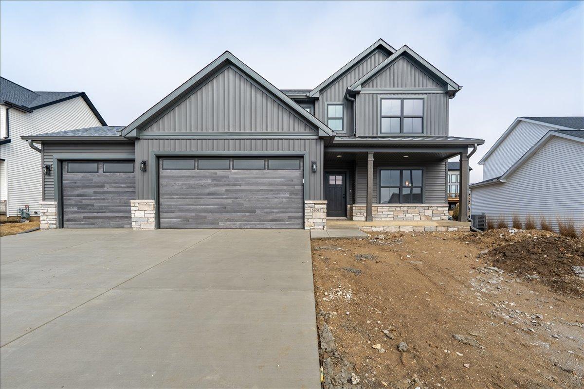 5206 Finlen Ln., Bloomington, IL 61705