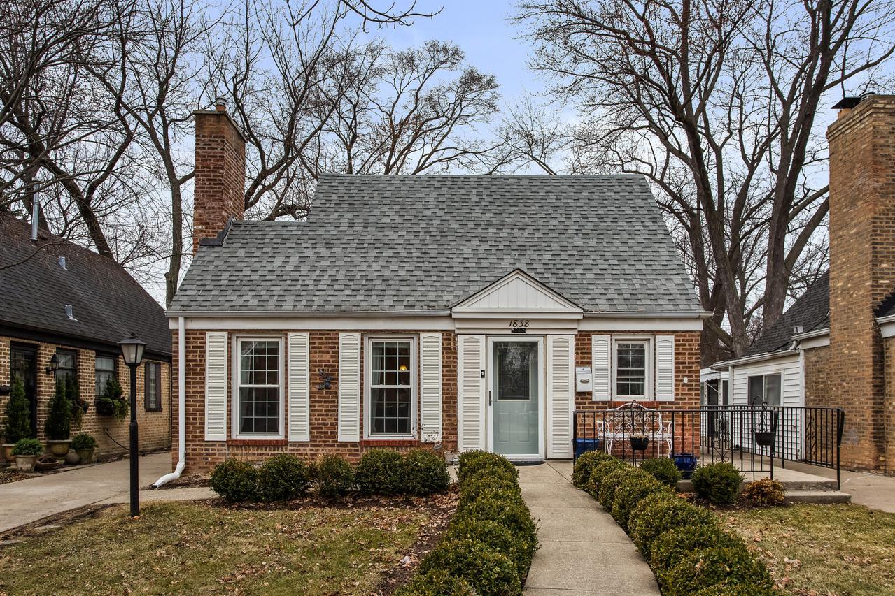 1838 N 74th Ave., Elmwood Park, IL 60707