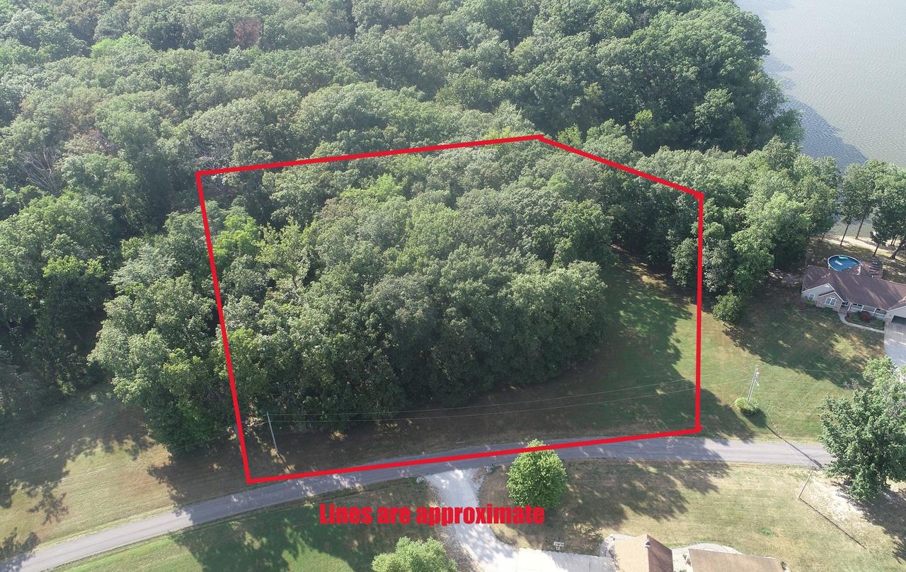 0000 Possum Ln., Centralia, IL 62901