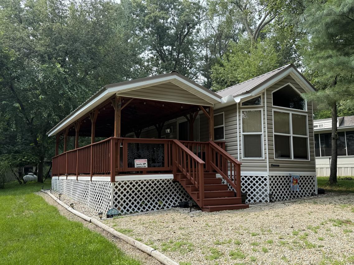 7-149 Woodhaven Lakes, Sublette, IL 61367