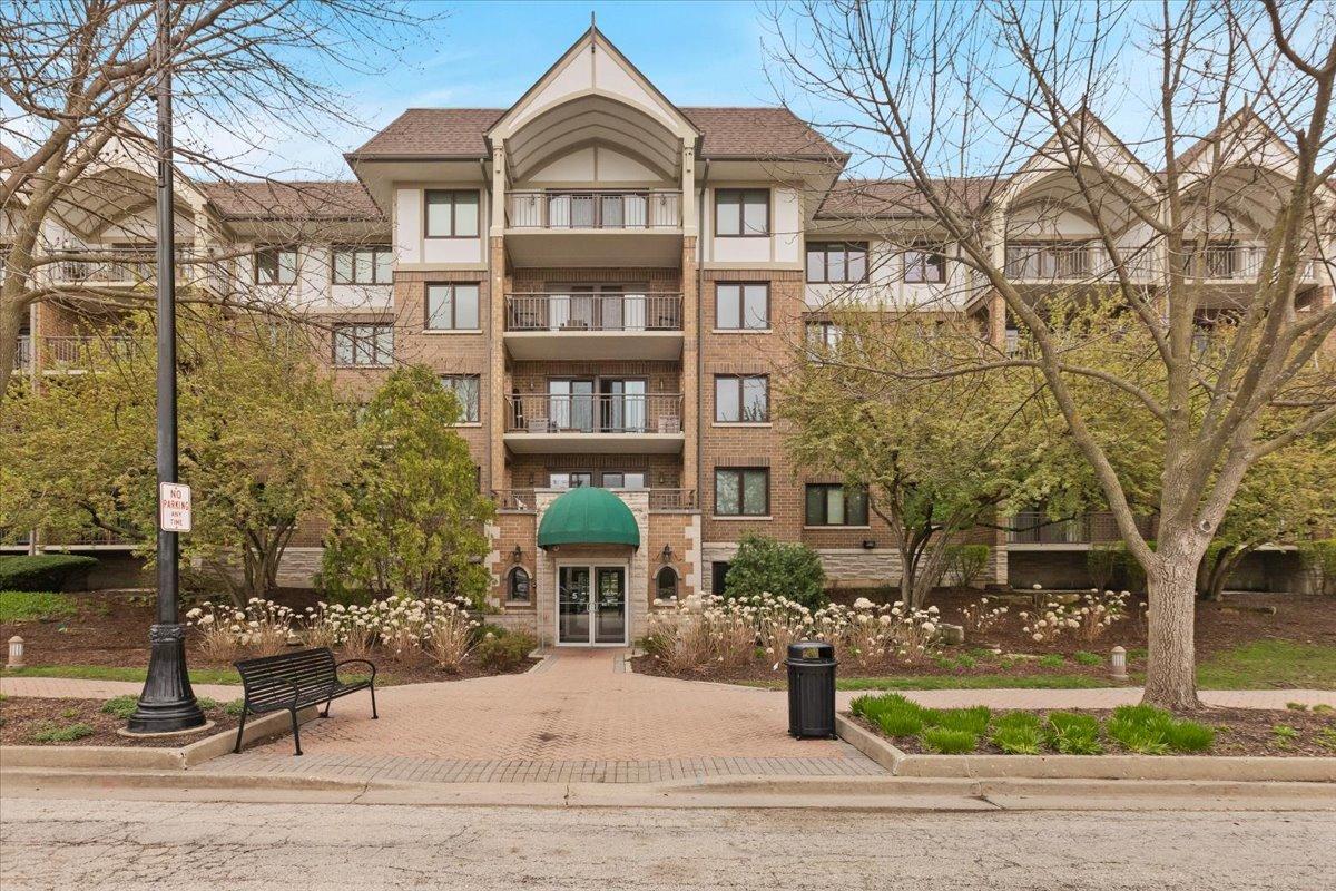 5 S Pine St. #509, Mount Prospect, IL 60056