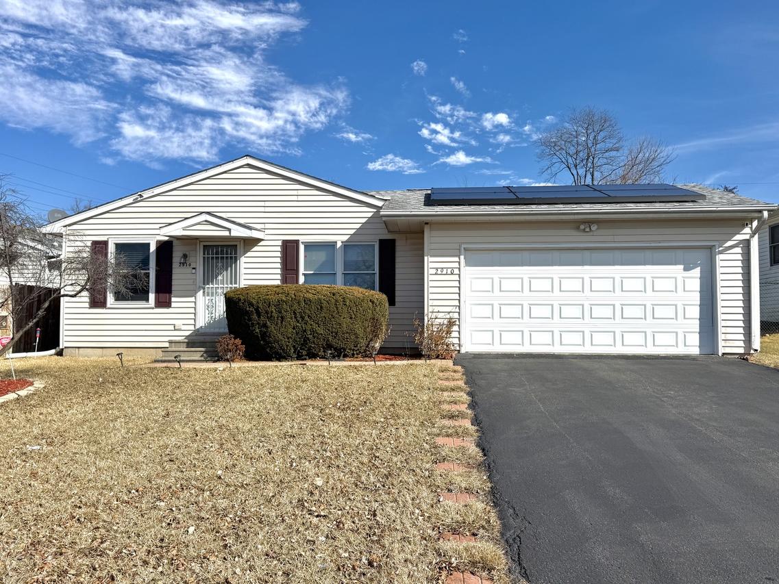 2910 17th St., Rockford, IL 61109