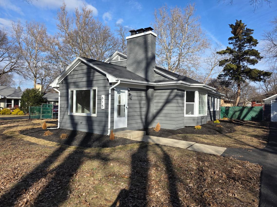 615 Polo Dr., Wheaton, IL 60187