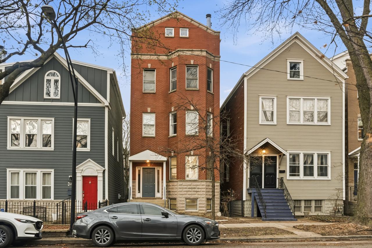 1531 W Oakdale Ave. #1, Chicago, IL 60657