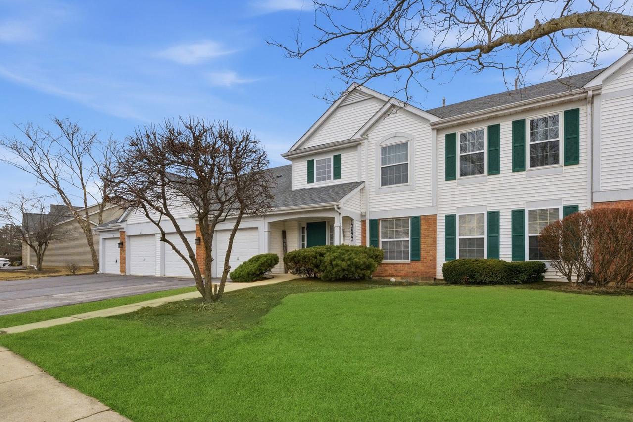 13833 S Balsam Ln. #D, Plainfield, IL 60544