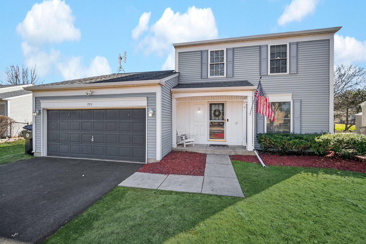 1511 Glacier Pkwy., Algonquin, IL 60102