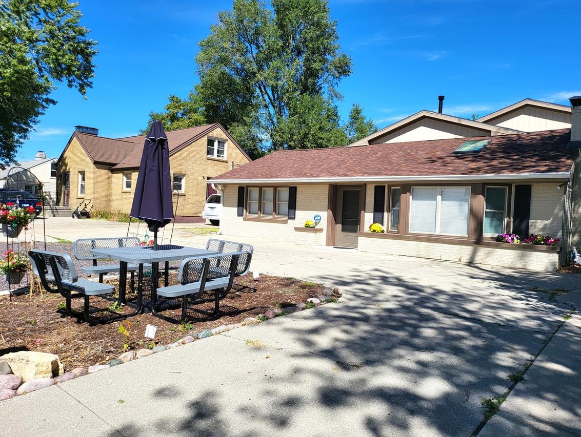 2306 Maysel St., Bloomington, IL 61701