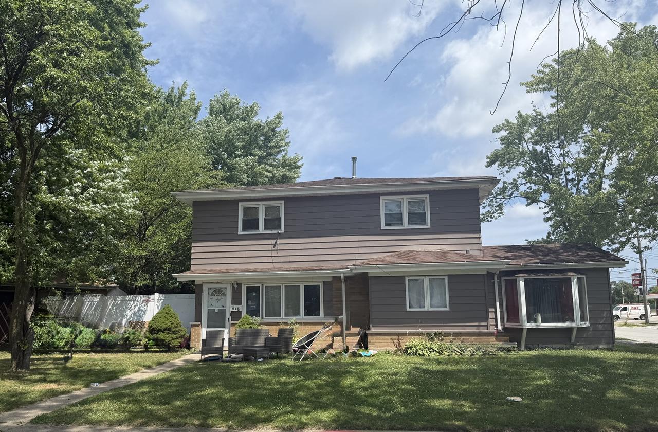 916 William St., Calumet City, IL 60409
