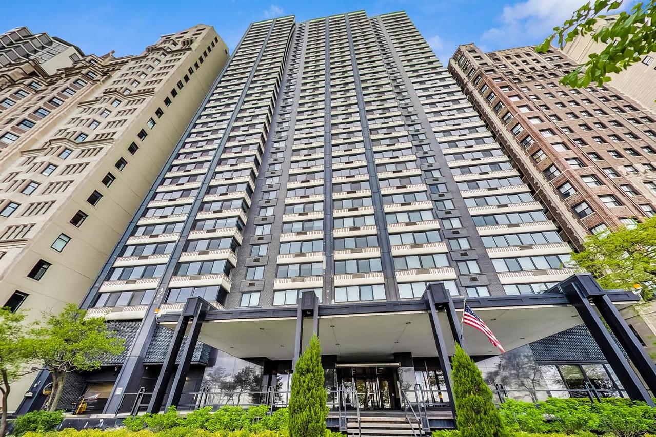 1440 N Lake Shore Dr. #5E, Chicago, IL 60610