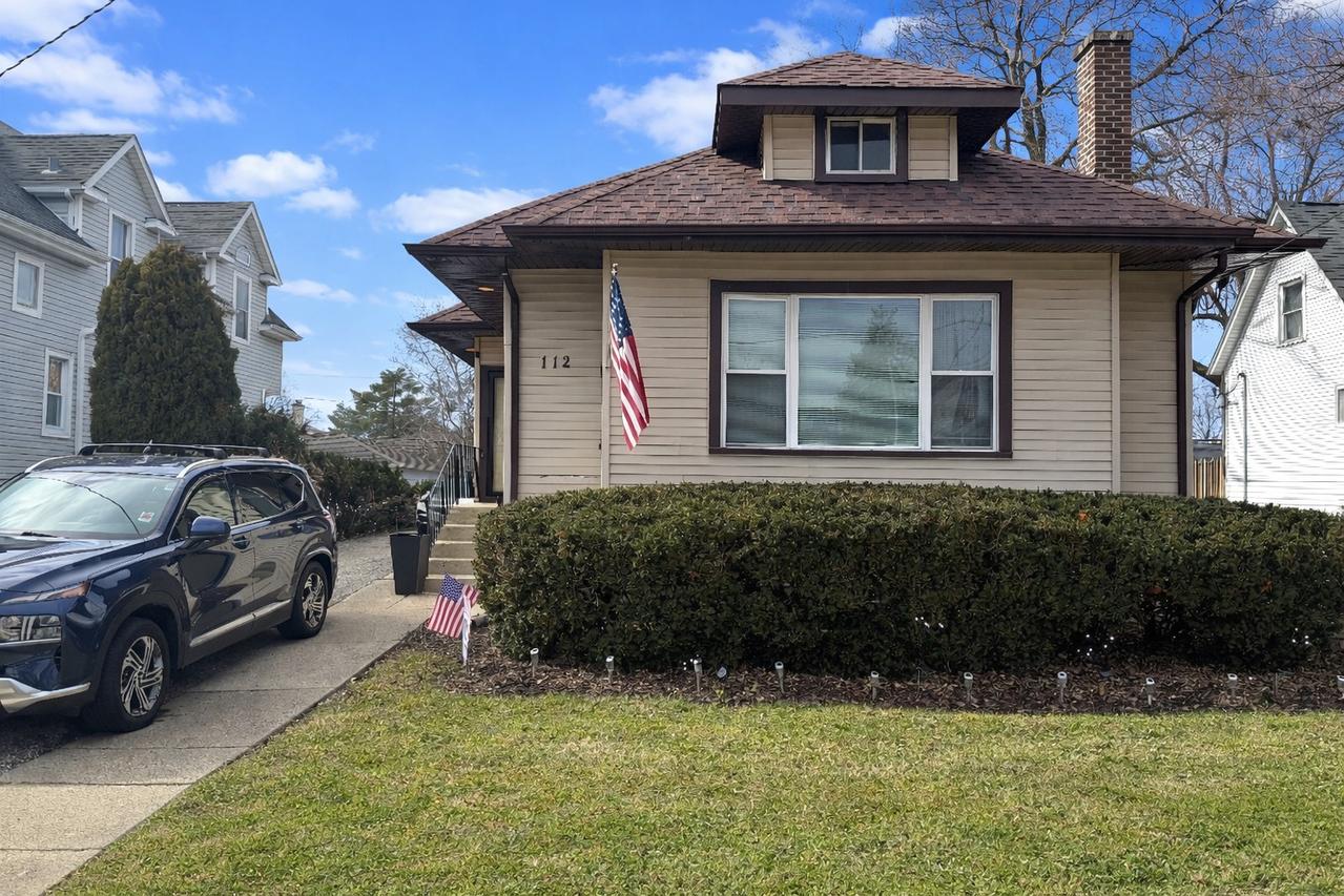 112 S Greenwood Ave., Park Ridge, IL 60068