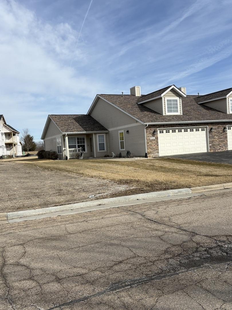 15541 Finley Way, South Beloit, IL 61080