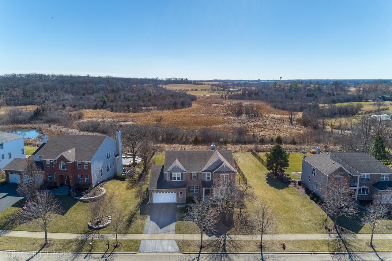 2258 Clearbrook Ct., Wauconda, IL 60084