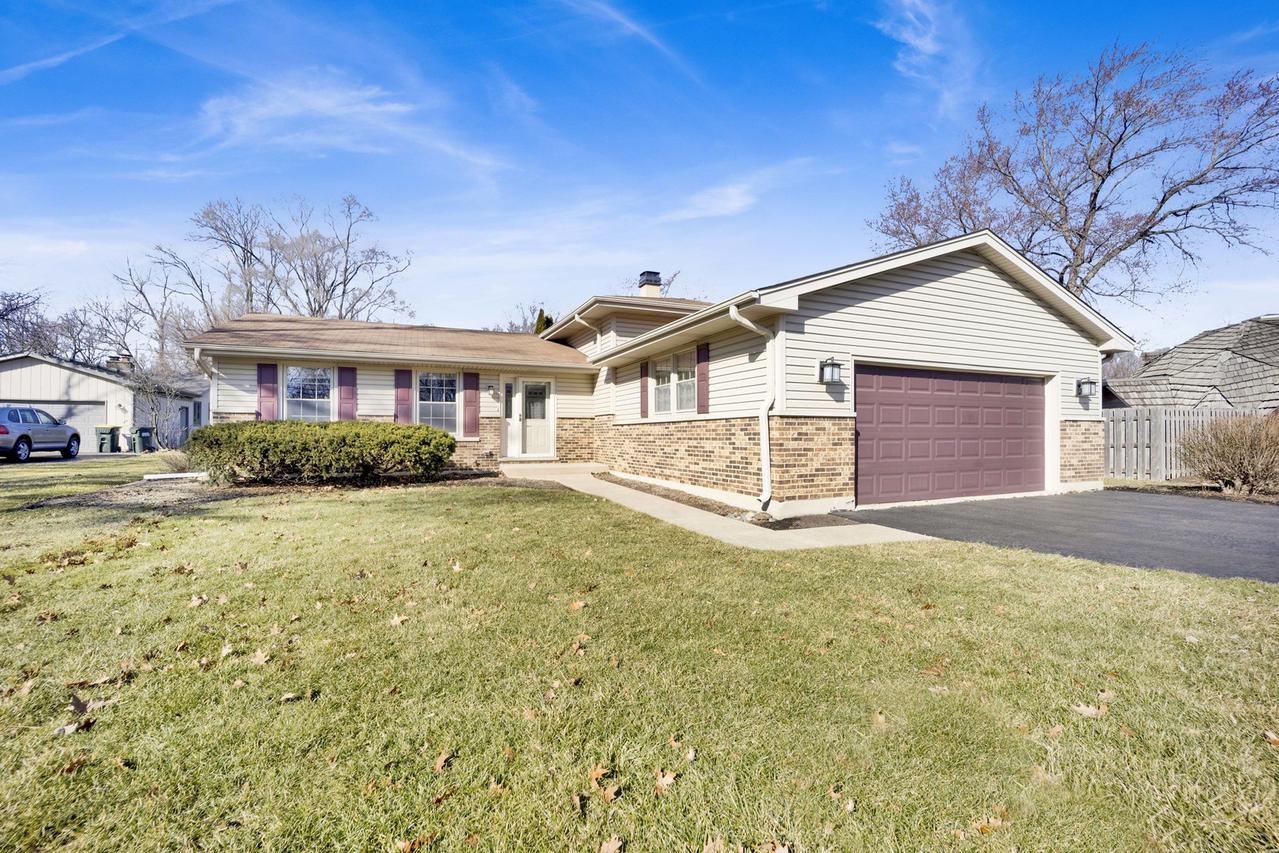 6106 Western Ave., Willowbrook, IL 60527