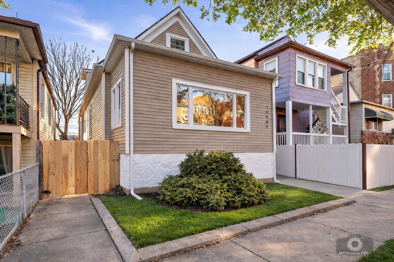 7950 S Wood St., Chicago, IL 60620